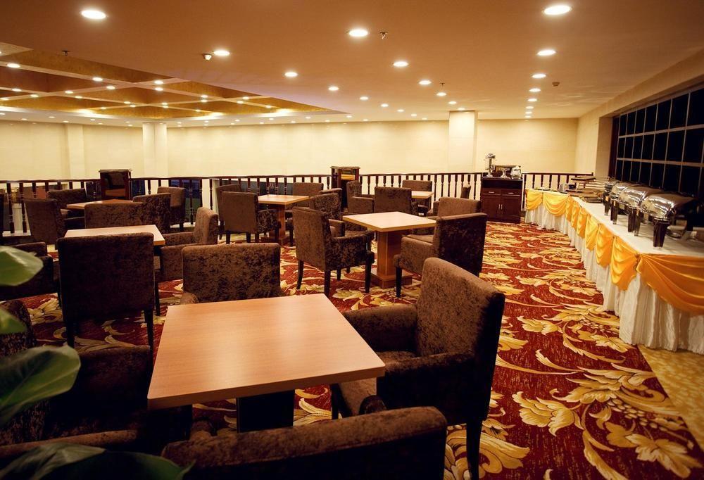 Guilin Golden Crown International Hotel Екстериор снимка