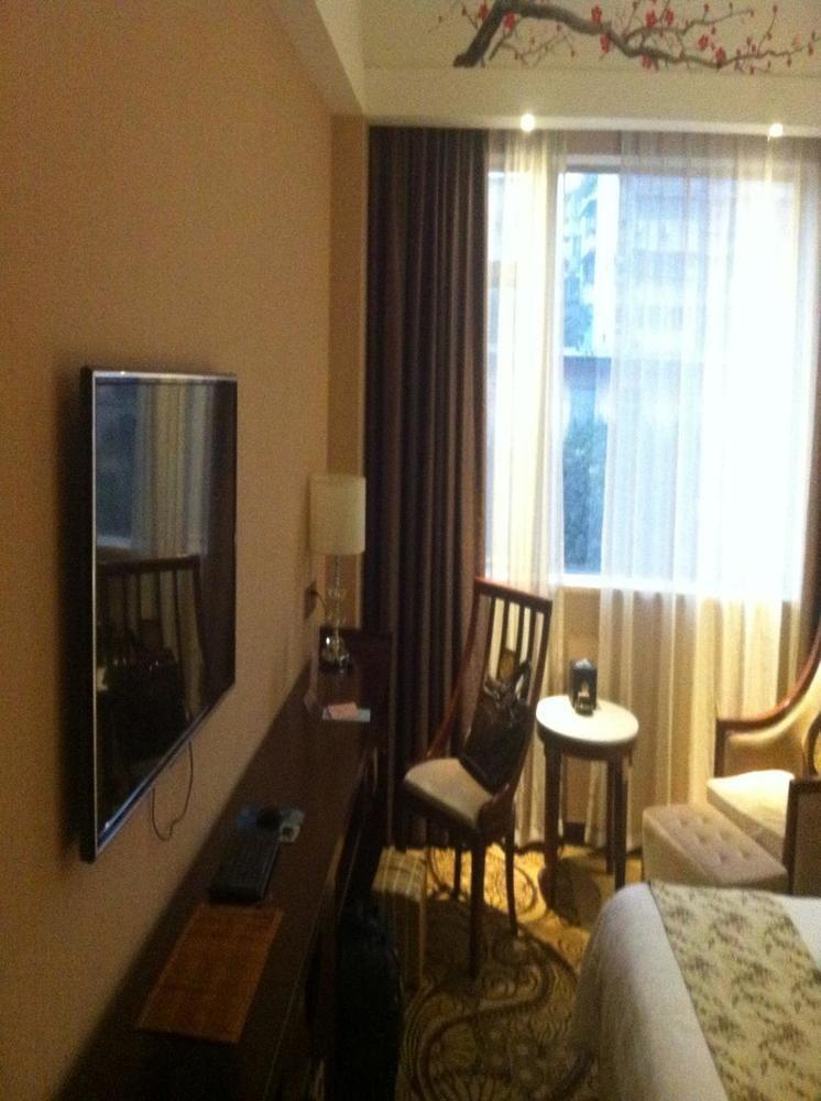 Guilin Golden Crown International Hotel Екстериор снимка