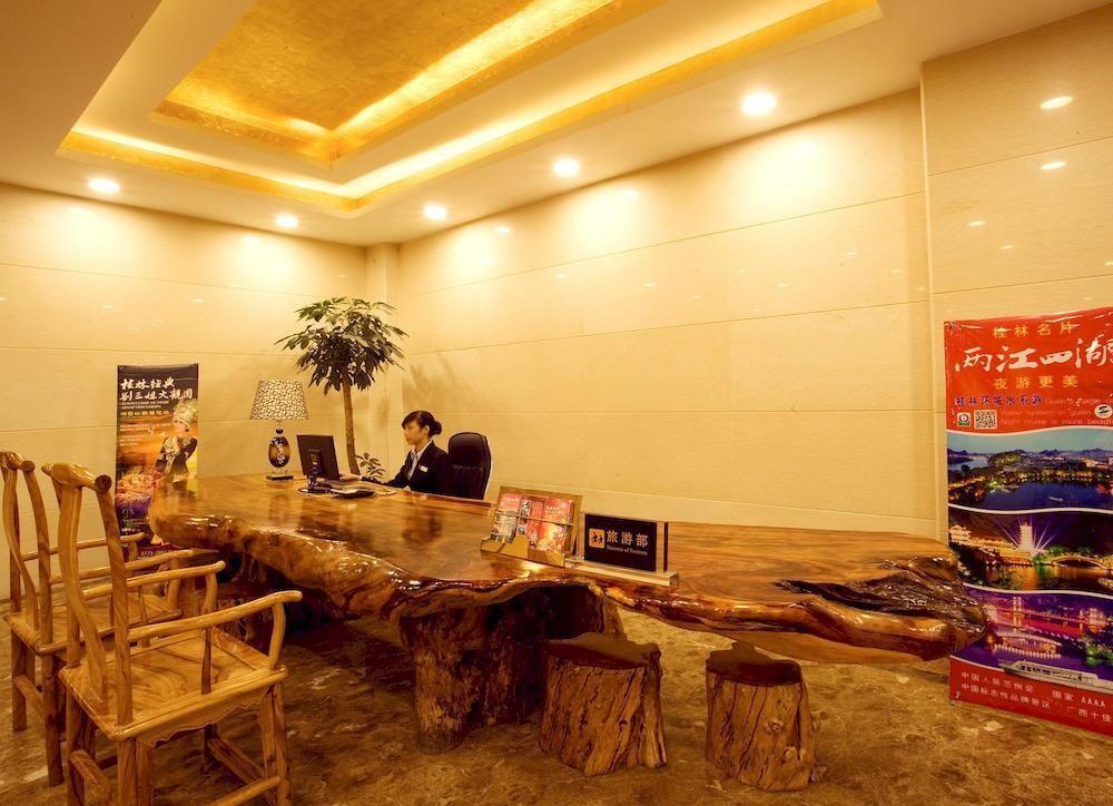 Guilin Golden Crown International Hotel Екстериор снимка