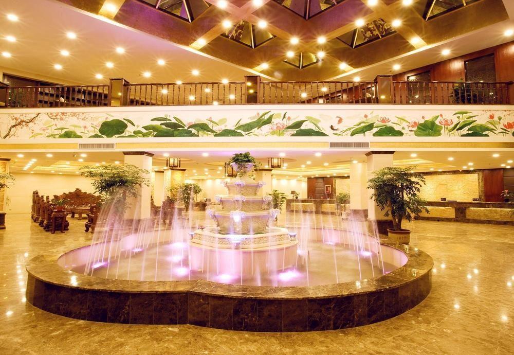 Guilin Golden Crown International Hotel Екстериор снимка