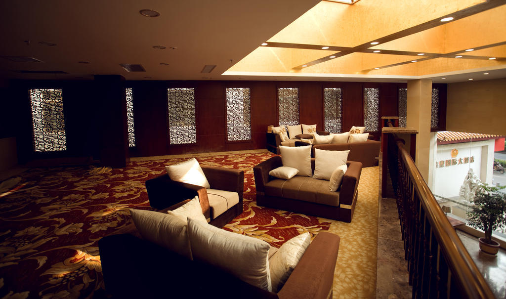 Guilin Golden Crown International Hotel Екстериор снимка